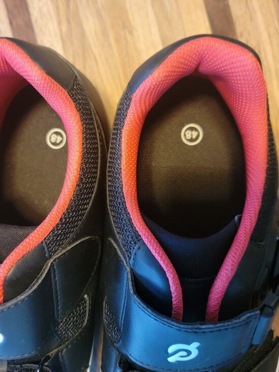 Peloton Altos Cycling Shoes IOB Black and Red main image 11
